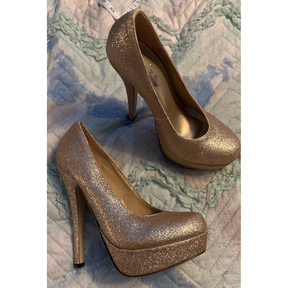 Glaze Women's Gold Glitter Platform Round Toe Stiletto Heels Pumps, Size 7